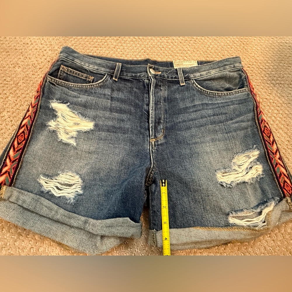 Siwy Blue Distressed Jean Shorts with Red Embroidery